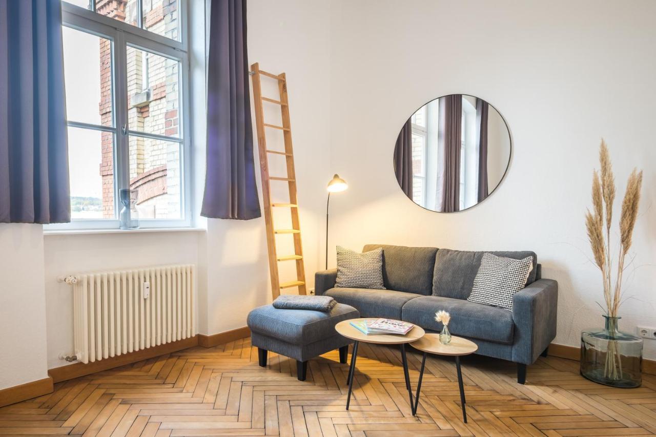 Schwarzlins Loftraum - Stilvolles Apartment Mit Smart Tv, Netflix, Disney Plus, Schnellem Wlan, Parken, Nespresso Saint-Ingbert Extérieur photo